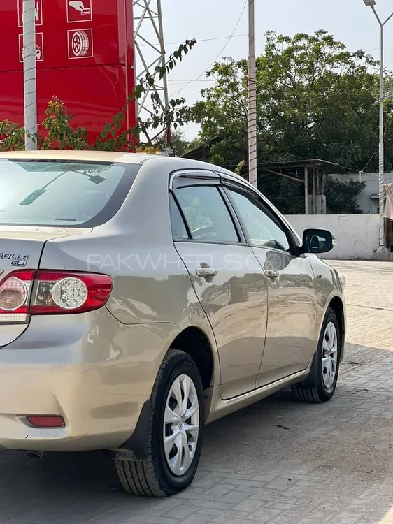 Toyota Corolla 2014 for Sale in Karachi Image-1