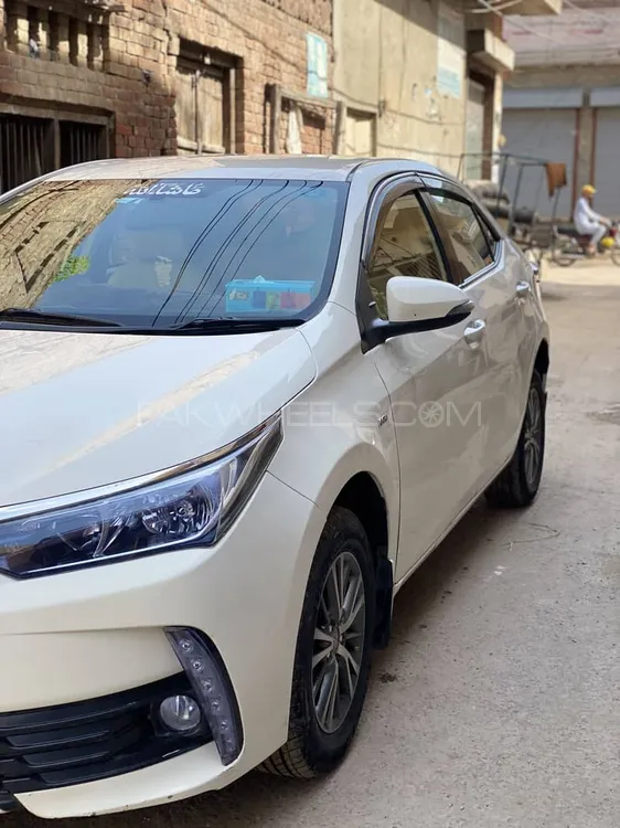 Toyota Corolla 2018 for Sale in Lahore Toyota Corolla 2018 for Sale in Lahore Image-14