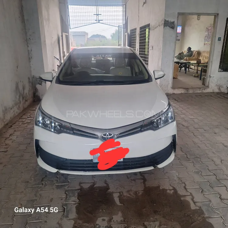 Toyota Corolla 2018 for Sale in Gujrat Image-1