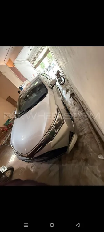 Toyota Corolla 2016 for Sale in Multan Image-1
