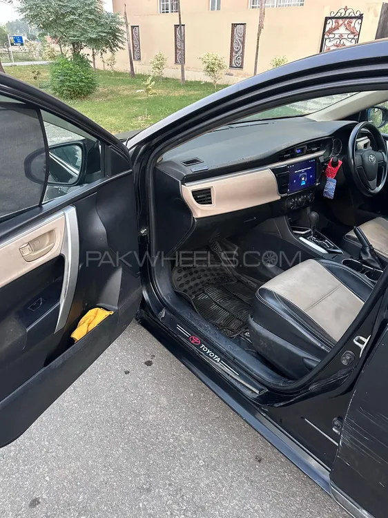 Toyota Corolla 2016 for Sale in Lahore Toyota Corolla 2016 for Sale in Lahore Image-3