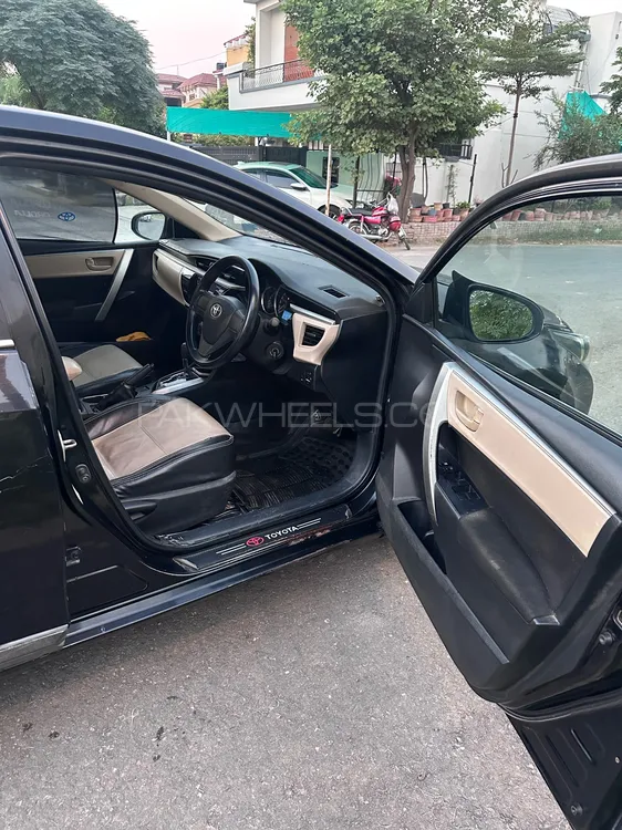 Toyota Corolla 2016 for Sale in Lahore Toyota Corolla 2016 for Sale in Lahore Image-7
