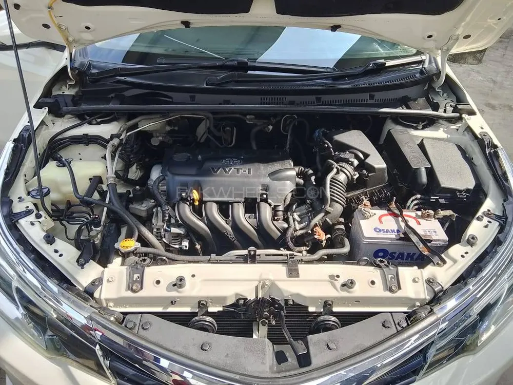 Toyota Corolla 2018 for Sale in Lahore Toyota Corolla 2018 for Sale in Lahore Image-14