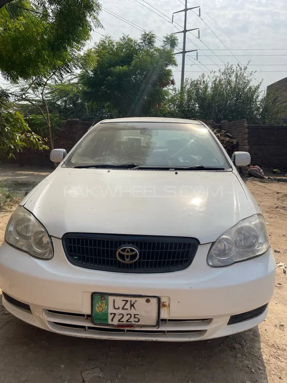 Toyota Corolla 2004 for Sale in Faisalabad Image-1