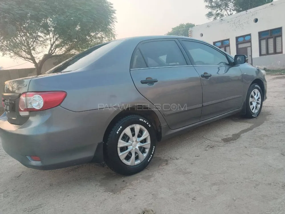 Toyota Corolla 2013 for Sale in Peshawar Toyota Corolla 2013 for Sale in Peshawar Image-16