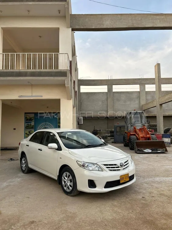 Toyota Corolla 2014 for Sale in Karachi Image-1