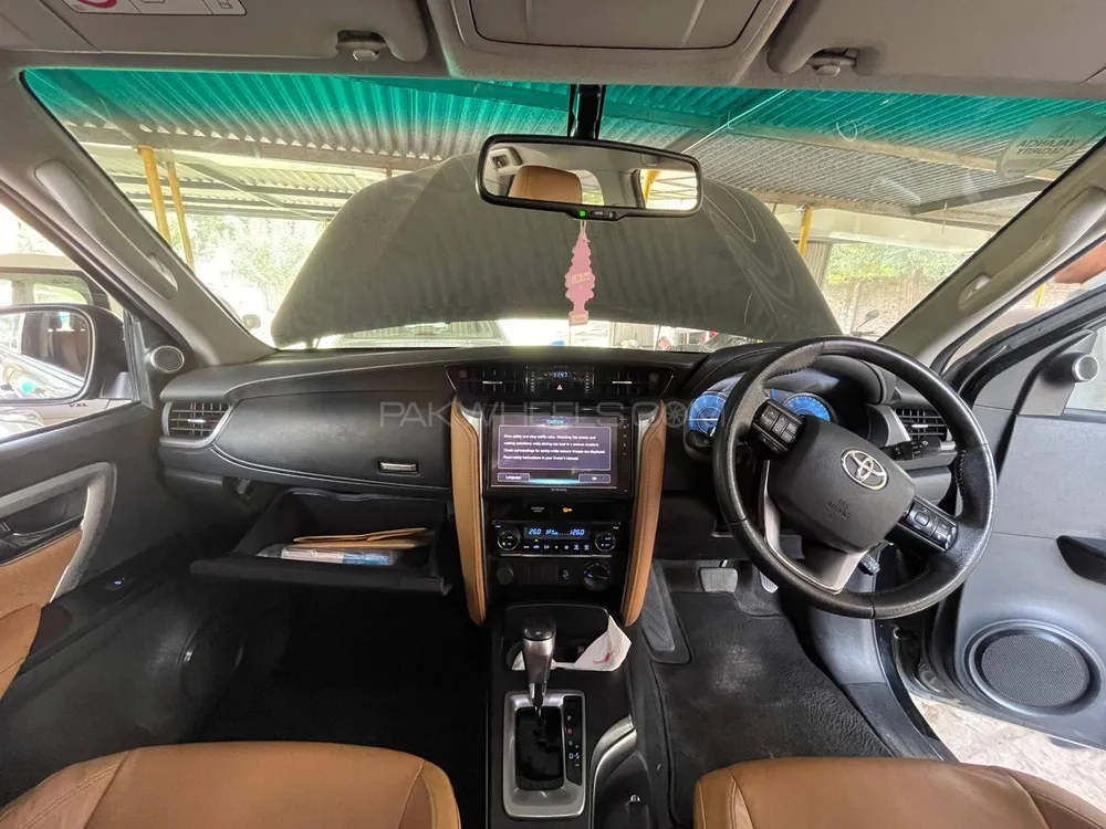 Toyota Fortuner 2022 for Sale in Lahore Image-1