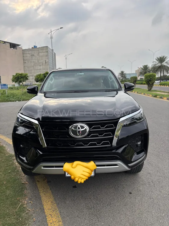 Toyota Fortuner 2022 for Sale in Lahore Image-1