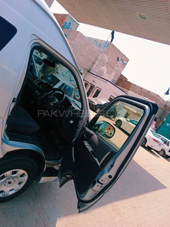 ٹویوٹا ہائی ایس 2014 for Sale in میاں چنوں ٹویوٹا ہائی ایس 2014 for Sale in میاں چنوں Image-15