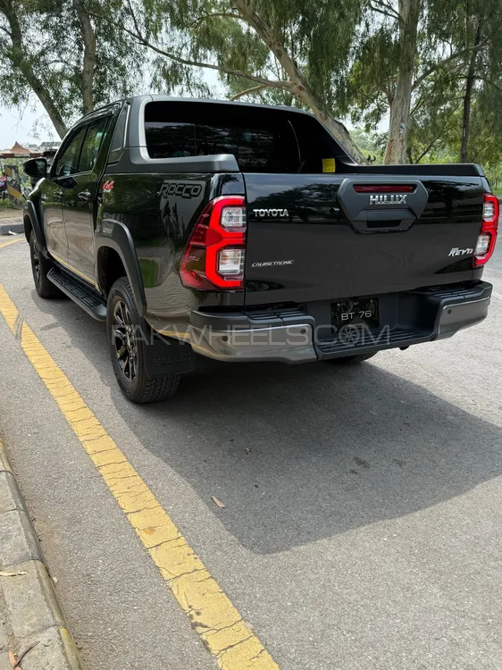 ٹویوٹا ہائیلکس 2023 for Sale in اسلام آباد ٹویوٹا ہائیلکس 2023 for Sale in اسلام آباد Image-3