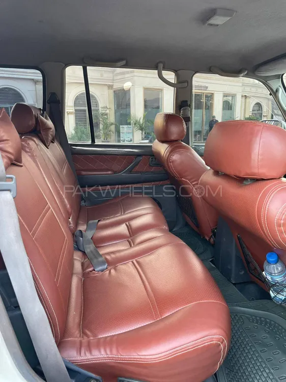 ٹویوٹا لینڈ کروزر 1997 for Sale in اسلام آباد ٹویوٹا لینڈ کروزر 1997 for Sale in اسلام آباد Image-8
