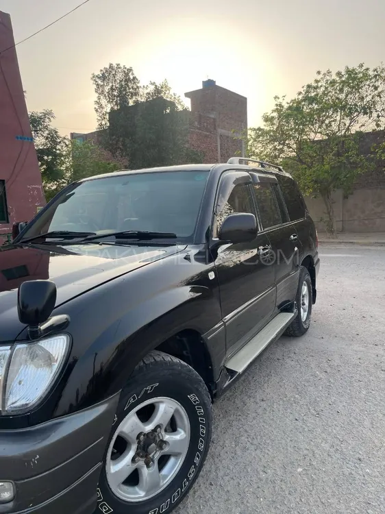 Toyota Land Cruiser 2001 for Sale in Faisalabad Toyota Land Cruiser 2001 for Sale in Faisalabad Image-4