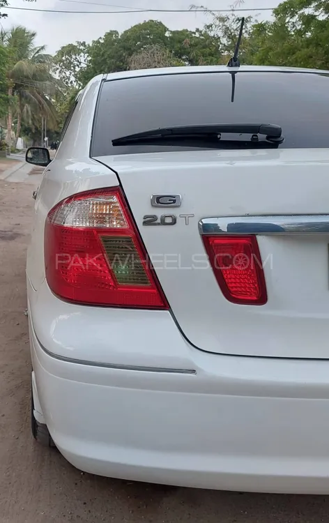 Toyota Premio 2002 for Sale in Karachi Toyota Premio 2002 for Sale in Karachi Image-10