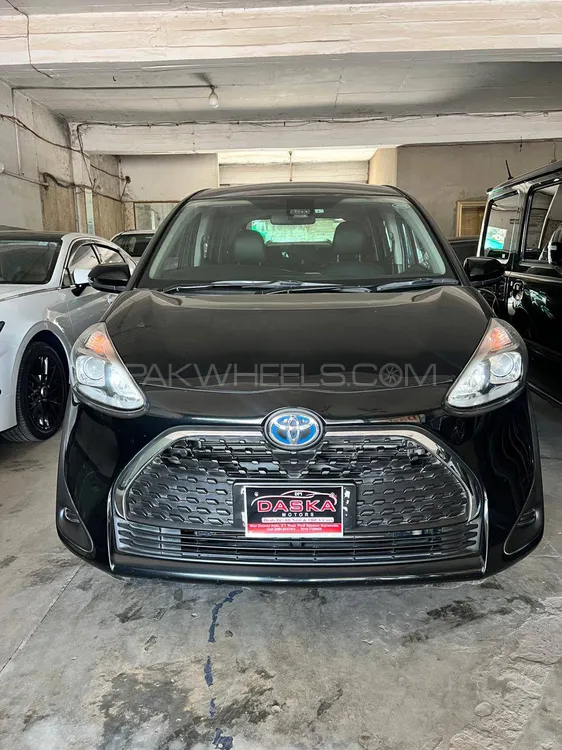 Toyota Sienta 2019 for Sale in Gujranwala Image-1
