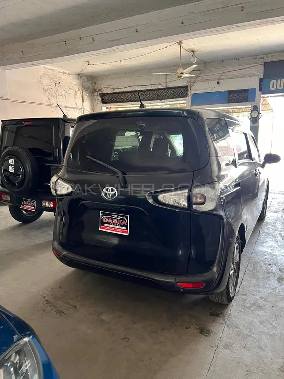Toyota Sienta 2019 for Sale in Gujranwala Toyota Sienta 2019 for Sale in Gujranwala Image-4