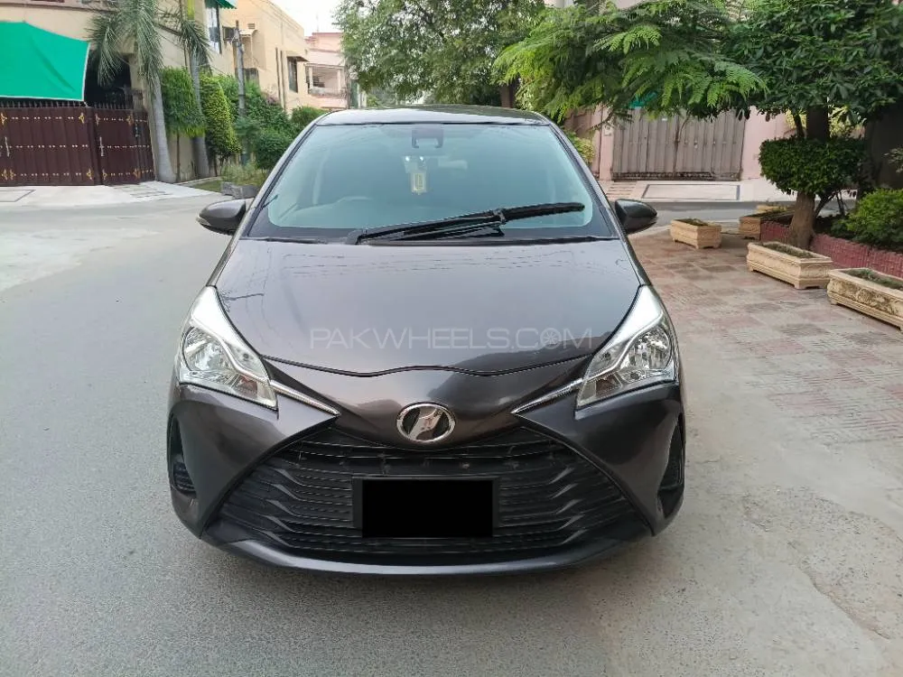Toyota Vitz 2018 for Sale in Lahore Toyota Vitz 2018 for Sale in Lahore Image-2