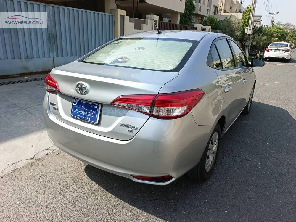 Toyota Yaris Sedan 2021 for Sale in Lahore Toyota Yaris Sedan 2021 for Sale in Lahore Image-4