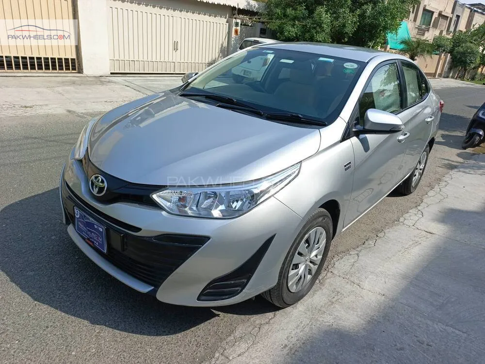 Toyota Yaris Sedan 2021 for Sale in Lahore Toyota Yaris Sedan 2021 for Sale in Lahore Image-3