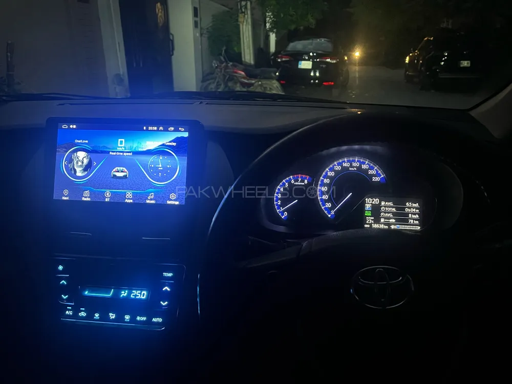 Toyota Yaris Sedan 2021 for Sale in Sargodha Toyota Yaris Sedan 2021 for Sale in Sargodha Image-4