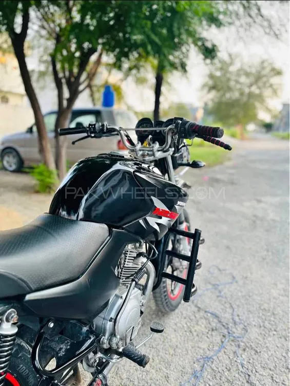 Yamaha YBR 125 2017 for Sale Yamaha YBR 125 2017 for Sale Image-6