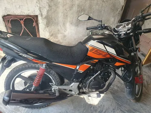 Honda CB 150F 2024