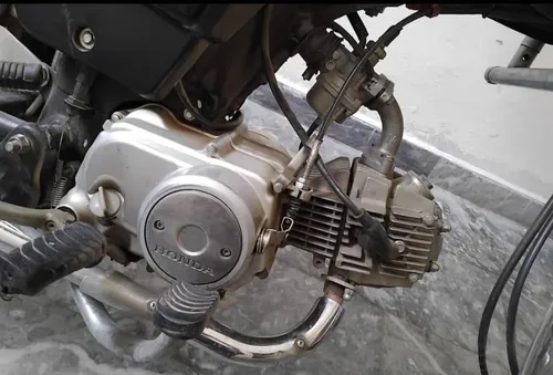 Honda CD 70 2023