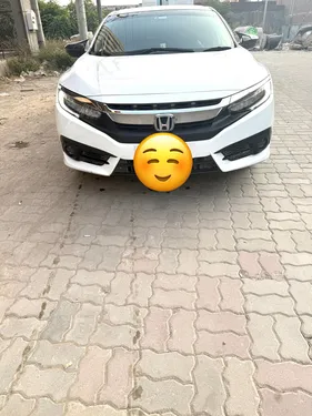 Honda Civic Oriel 1.8 i-VTEC CVT 2020