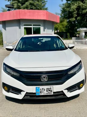 Honda Civic Oriel 1.8 i-VTEC CVT 2021