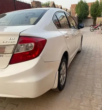 Honda Civic VTi Oriel Prosmatec 1.8 i-VTEC 2013