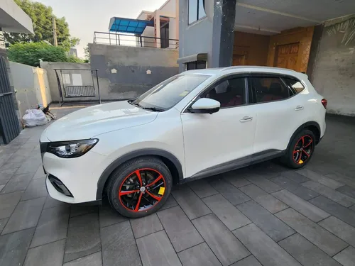 MG HS Trophy 2021