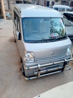 Nissan Clipper 2017
