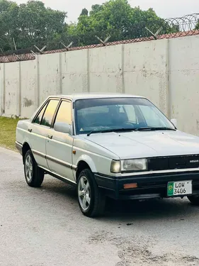 Nissan Sunny 1987