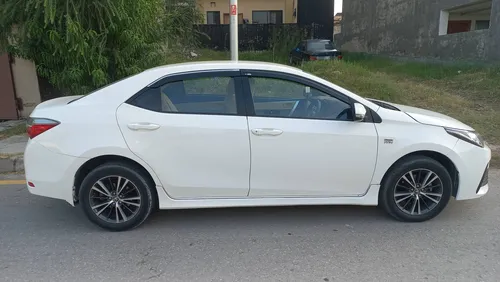 Toyota Corolla Altis Automatic 1.6 2020