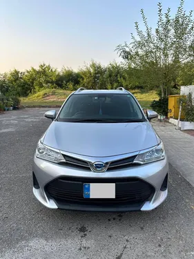 Toyota Corolla Fielder Hybrid 2018