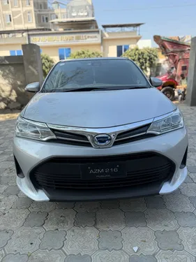 Toyota Corolla Fielder Hybrid 2019