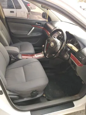 Toyota Premio F 1.5 2006