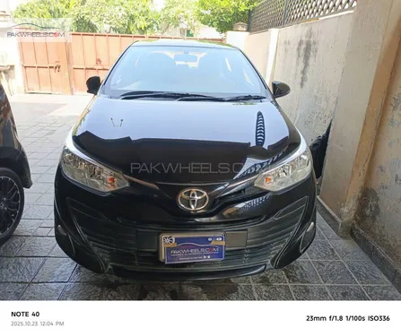 ٹویوٹا یارس سیڈان اے ٹی آئی وی سی وی ٹی ۱.۳ 2021 for Sale نئی
