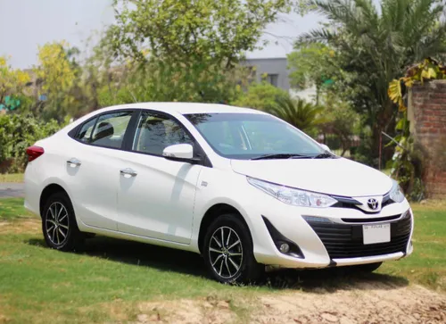 Toyota Yaris Sedan ATIV X CVT 1.5 2022