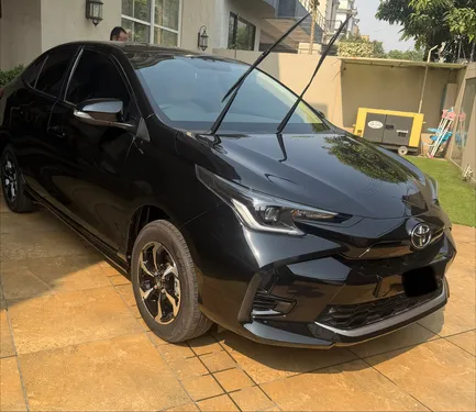 Toyota Yaris Sedan GLI CVT 1.3 2025