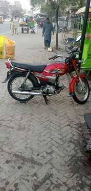 یاماہا YD-100 Junoon 2006