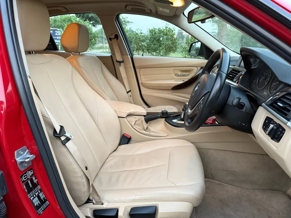 BMW 3 Series 2014 for Sale in Lahore BMW 3 Series 2014 for Sale in Lahore Image-15