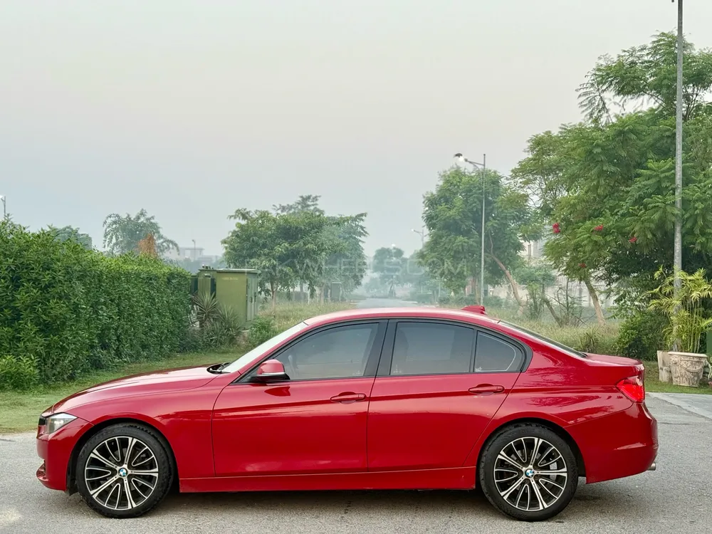 BMW 3 Series 2014 for Sale in Lahore BMW 3 Series 2014 for Sale in Lahore Image-7