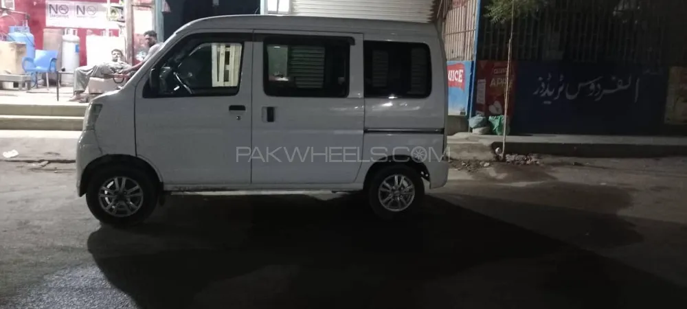 ڈائیہاتسو ہائی جیٹ 2017 for Sale in کراچی ڈائیہاتسو ہائی جیٹ 2017 for Sale in کراچی Image-2