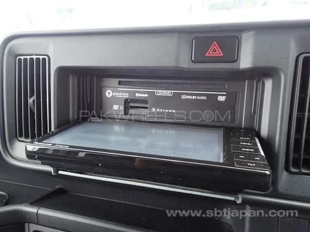 Daihatsu Hijet 2020 for Sale in Karachi Daihatsu Hijet 2020 for Sale in Karachi Image-12