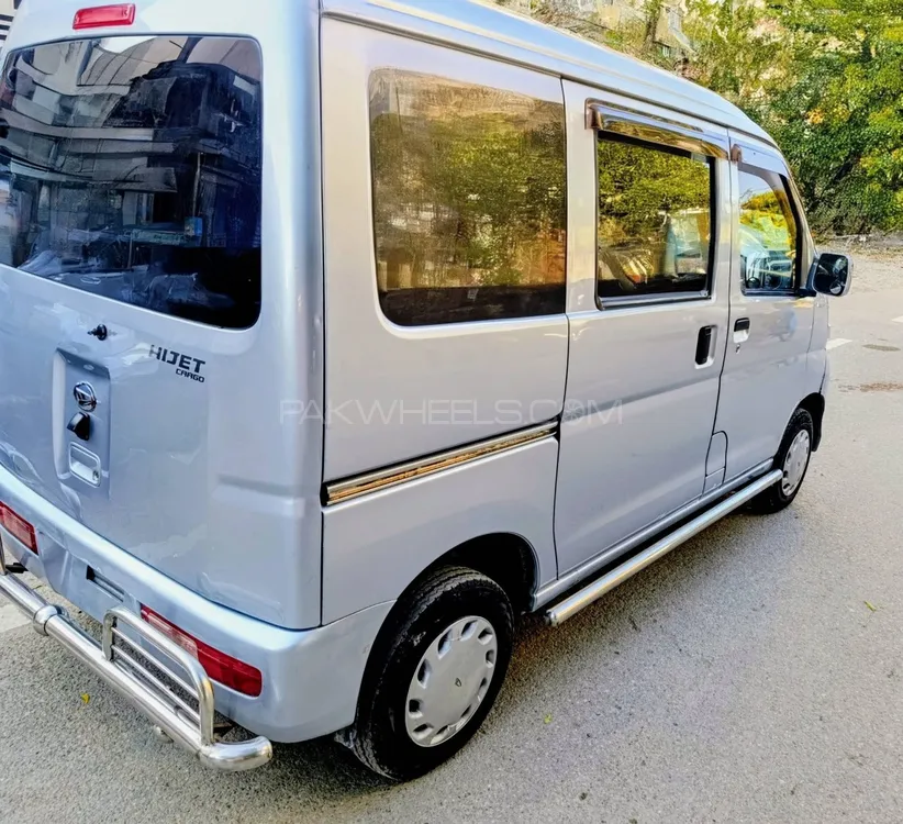 Daihatsu Hijet 2017 for Sale in Karachi Daihatsu Hijet 2017 for Sale in Karachi Image-6