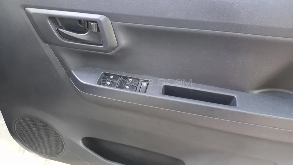Daihatsu Mira 2021 for Sale in Lahore Daihatsu Mira 2021 for Sale in Lahore Image-12