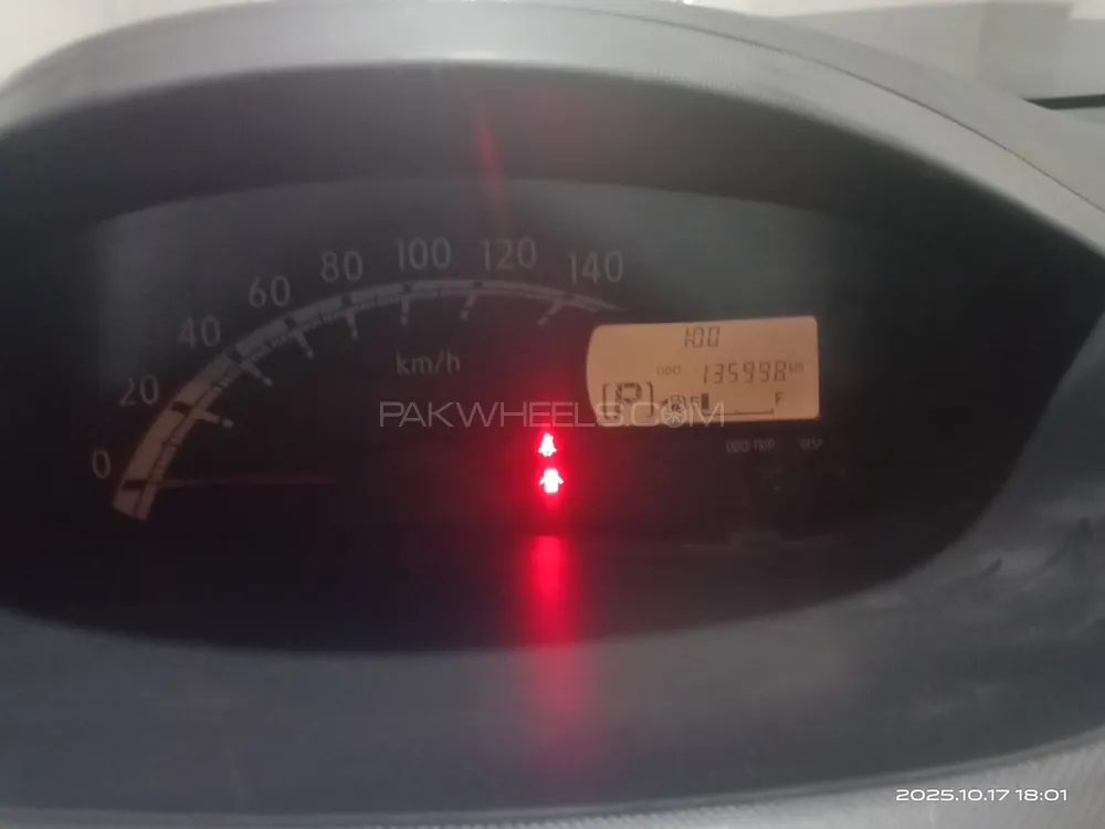 Daihatsu Move 2011 for Sale in Karachi Daihatsu Move 2011 for Sale in Karachi Image-7