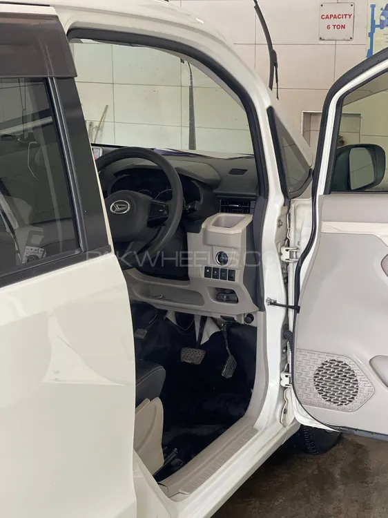 Daihatsu Move 2018 for Sale in Faisalabad Daihatsu Move 2018 for Sale in Faisalabad Image-7