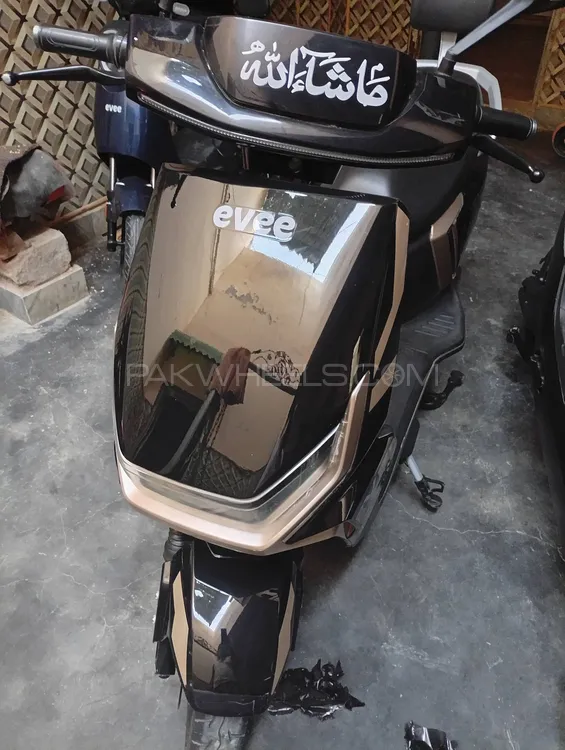 Evee Gen-Z 2025 for Sale Evee Gen-Z 2025 for Sale Image-2