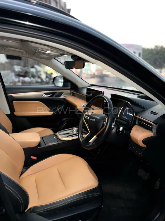 Haval Jolion 2024 for Sale in Lahore Haval Jolion 2024 for Sale in Lahore Image-7